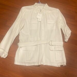 Light jacket, white color. Brand :Calvin Klein.